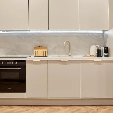 Hugo - Stare - Garaż Gratis !!! Apartament