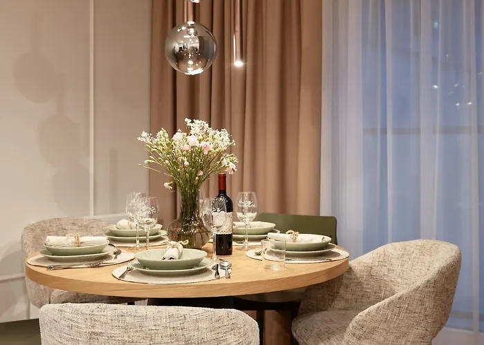 Hugo - Stare - Garaż Gratis !!! Elbląg